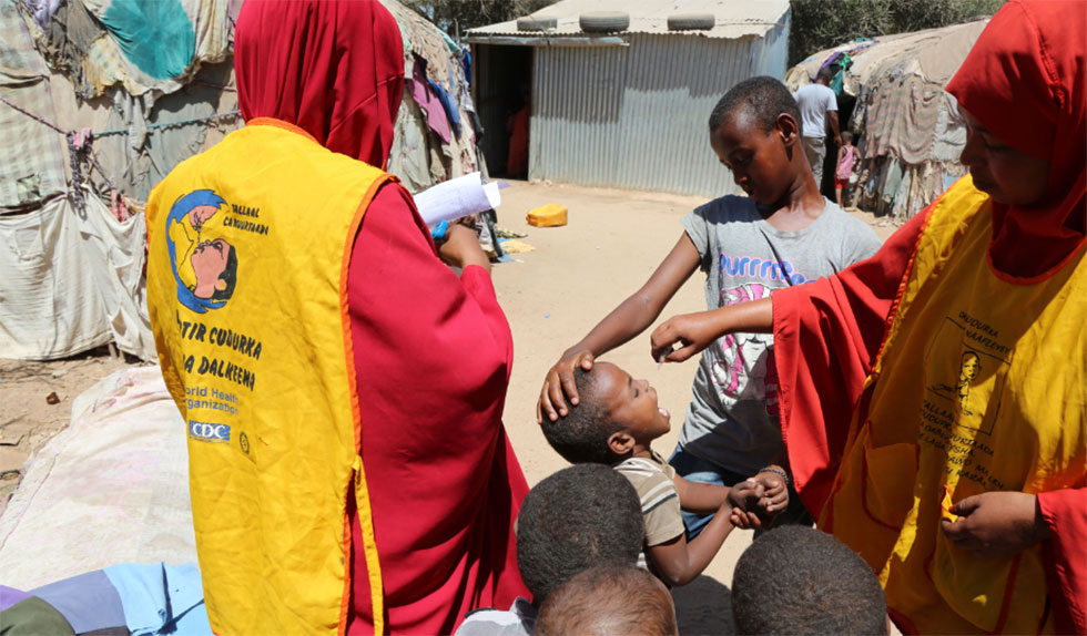 WHO, UNICEF urge caregivers in south and central parts of Somalia to vaccinate children against polio, while observing health and safety measures for COVID-19  
