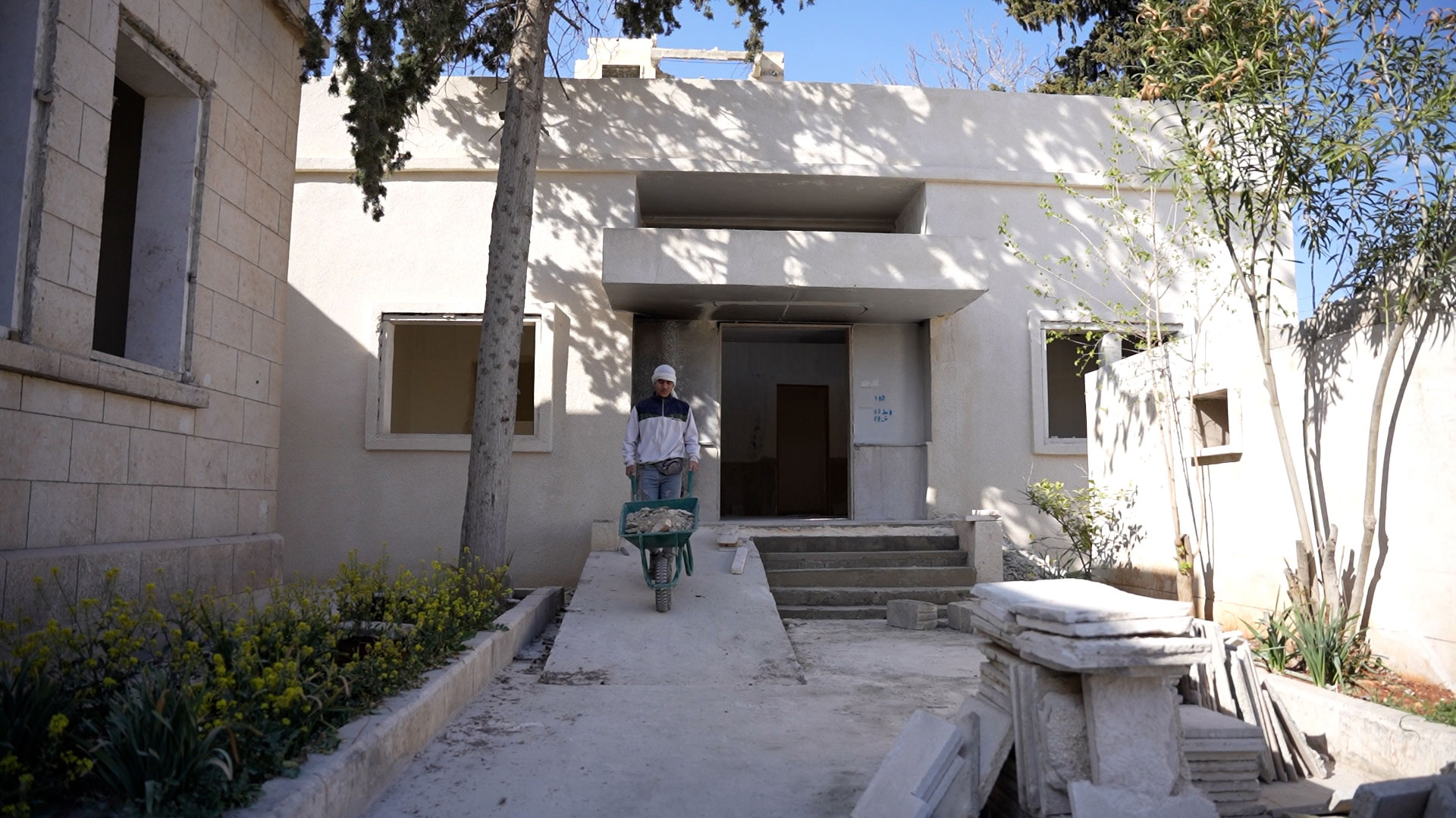 Child receiving polio vaccination at a health center in Daraa during the Big Catch-Up vaccination campaign conducted across Syria 